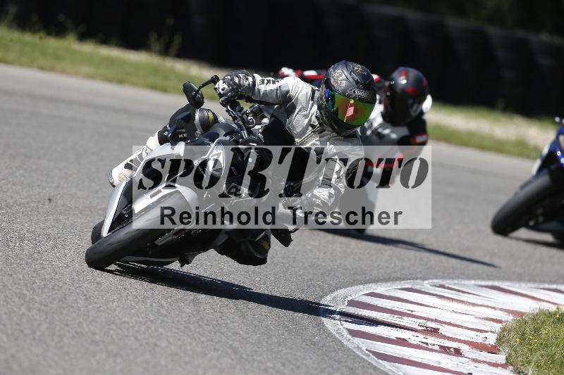 /Archiv-2025/48 25.08.2025 Cornu Master School ADR/blau-bleu/78